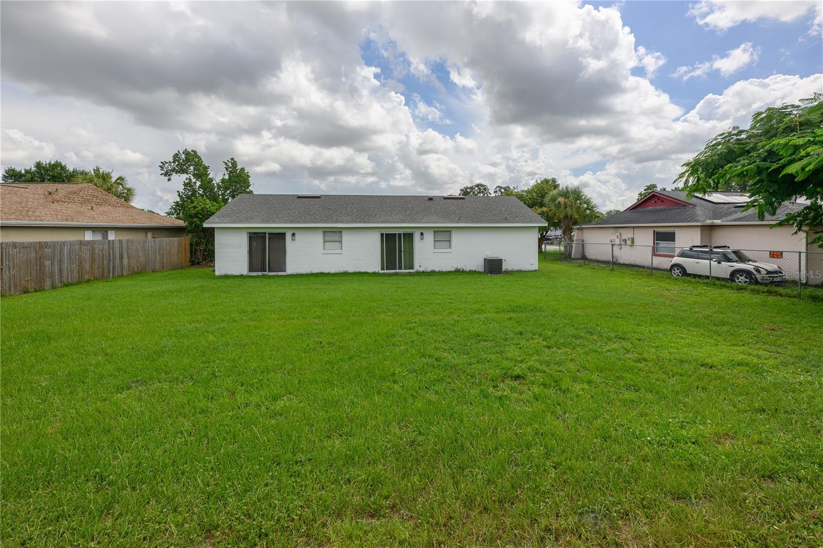 Image 14 of 15 For 12668 Idaho Woods Lane