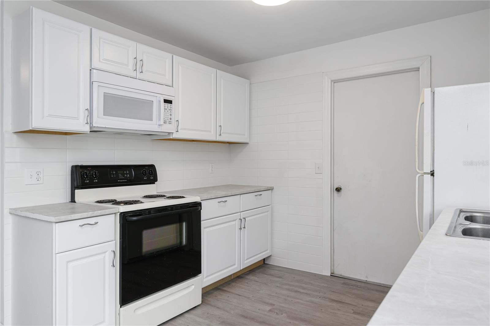 Image 3 of 15 For 12668 Idaho Woods Lane