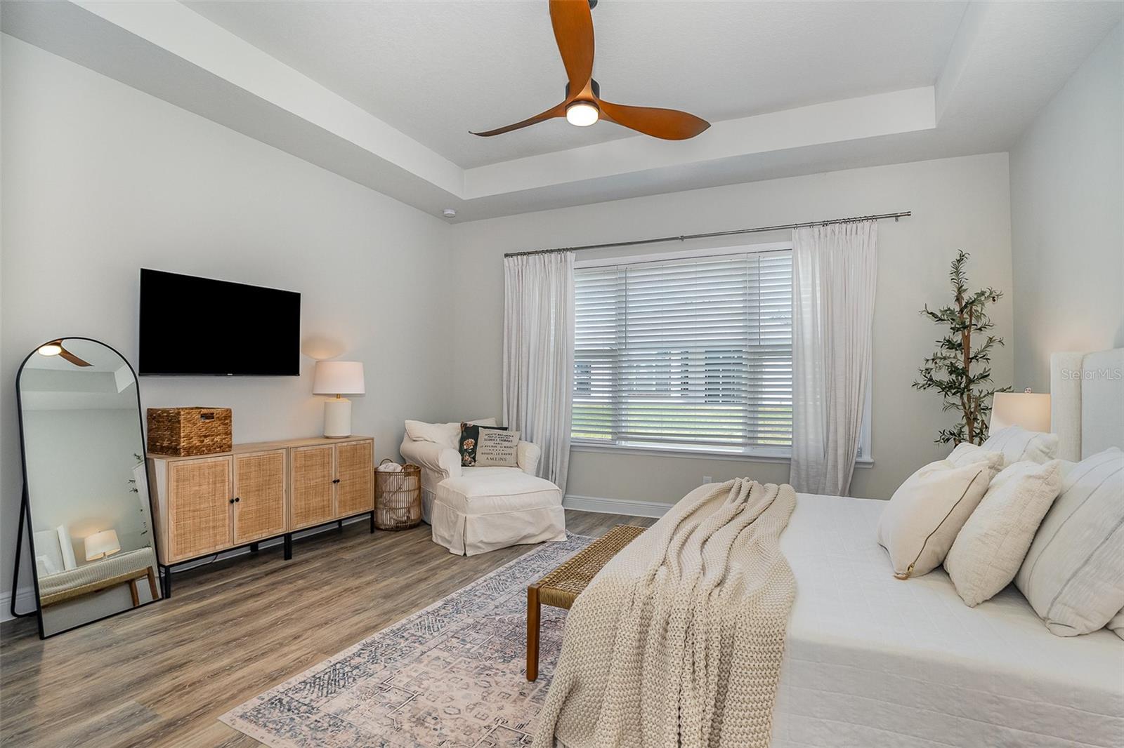 Listing photo id 9 for 1140 Aranceto Circle
