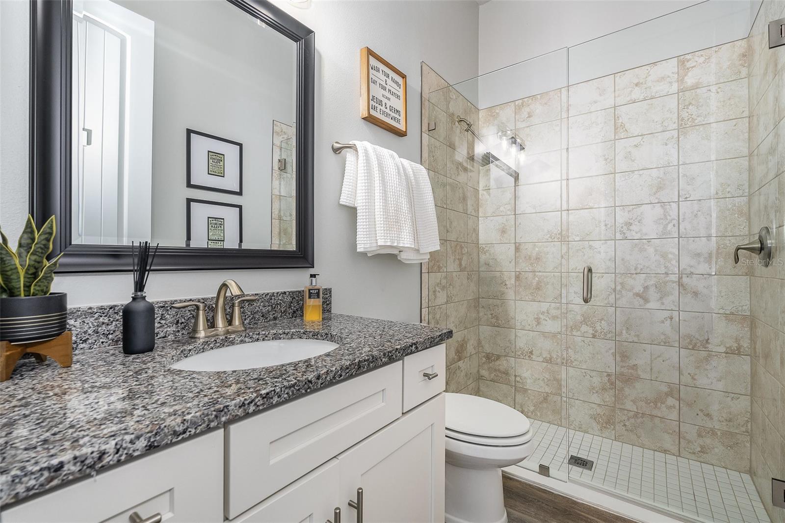 Listing photo id 18 for 1140 Aranceto Circle