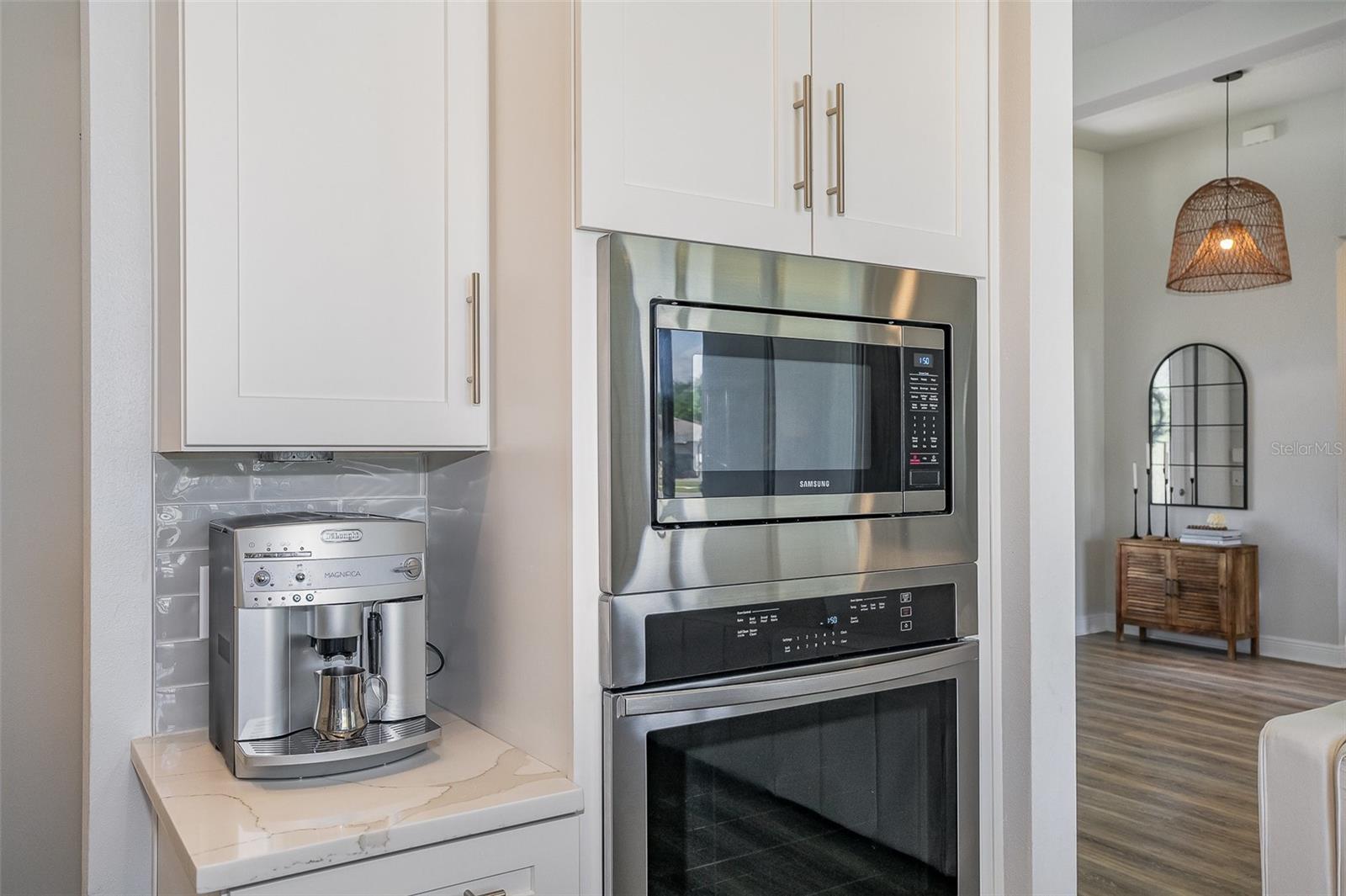 Listing photo id 33 for 1140 Aranceto Circle