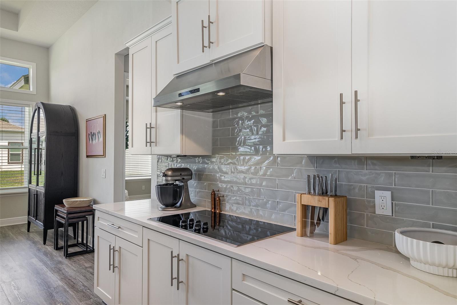 Listing photo id 34 for 1140 Aranceto Circle
