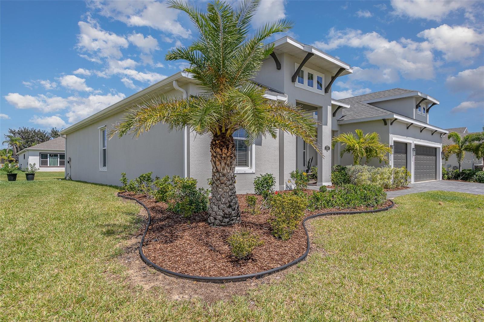 Listing photo id 41 for 1140 Aranceto Circle