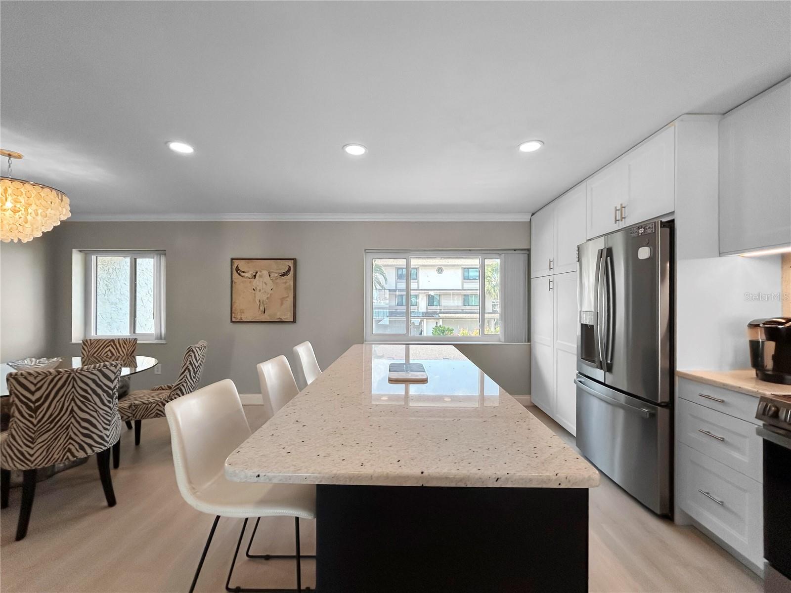 Image 11 of 31 For 152 Marina Del Rey Court