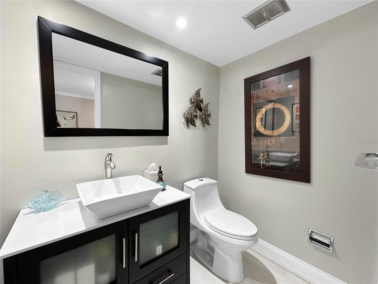 Image 13 of 31 For 152 Marina Del Rey Court