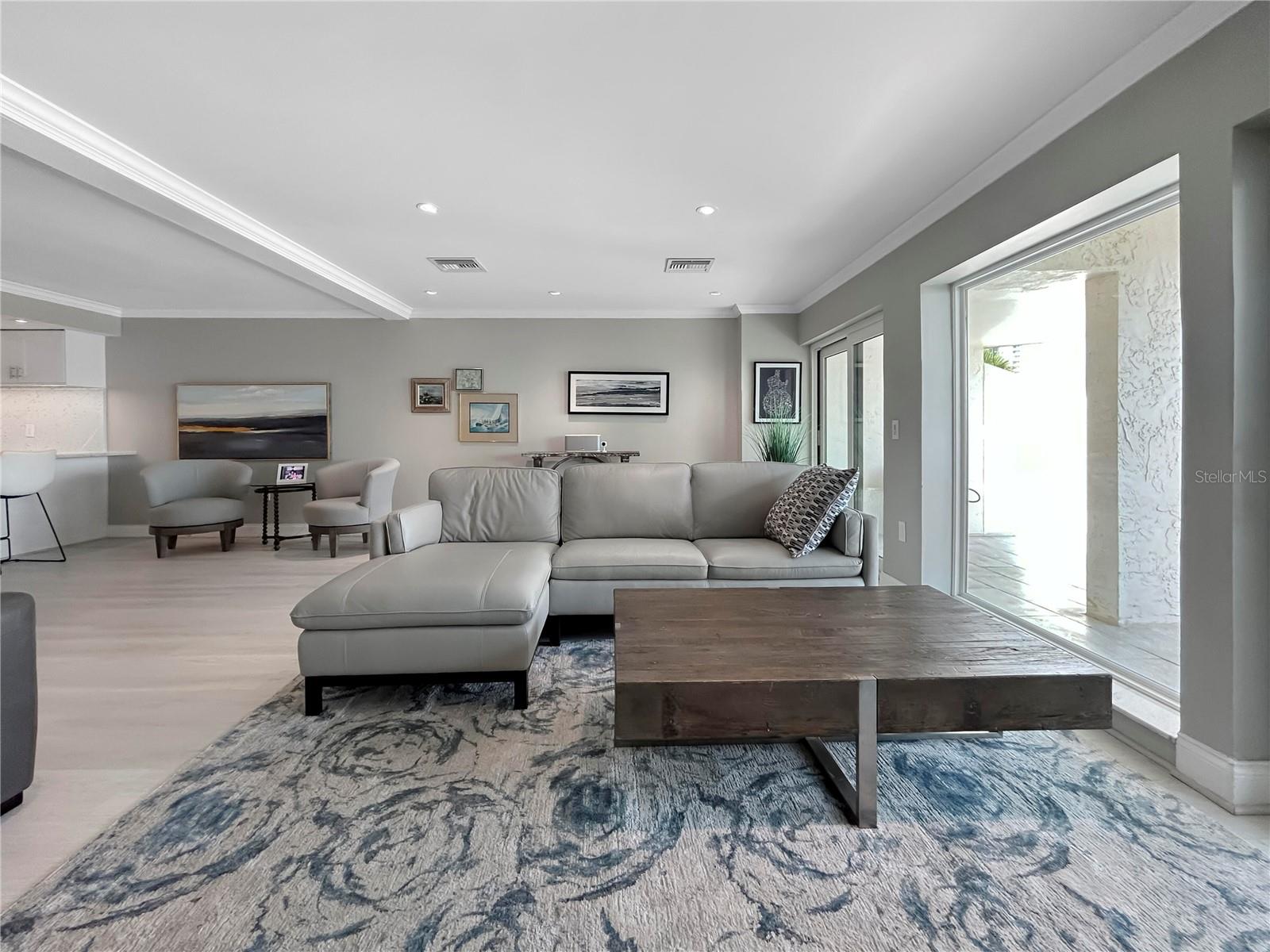 Image 5 of 31 For 152 Marina Del Rey Court