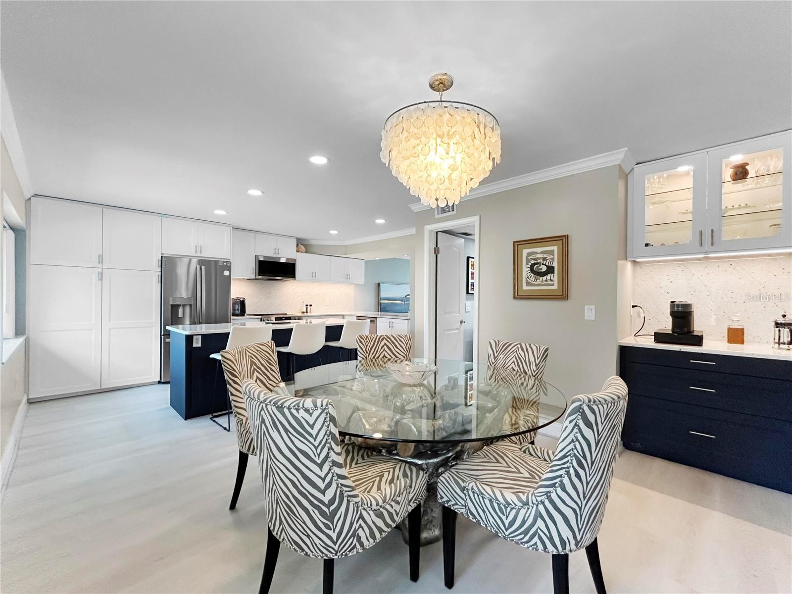 Image 9 of 31 For 152 Marina Del Rey Court