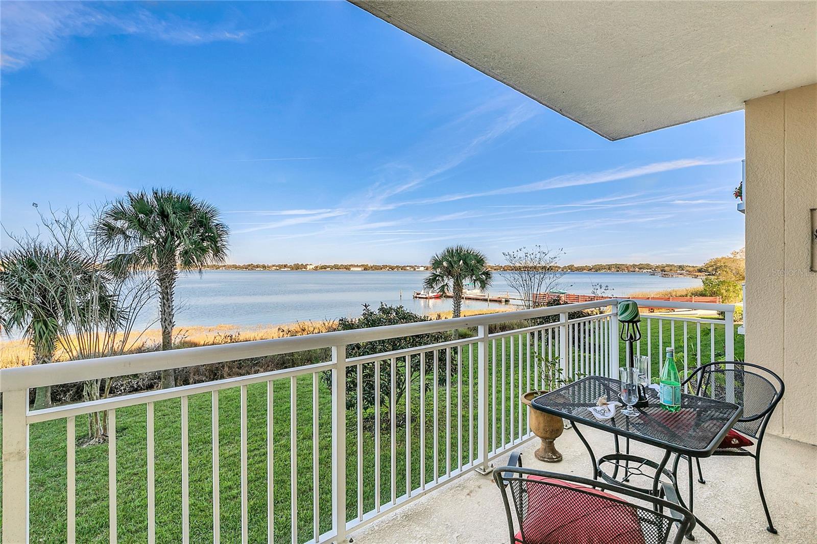 Image 21 of 54 For 4177 N Orange Blossom Trail  206