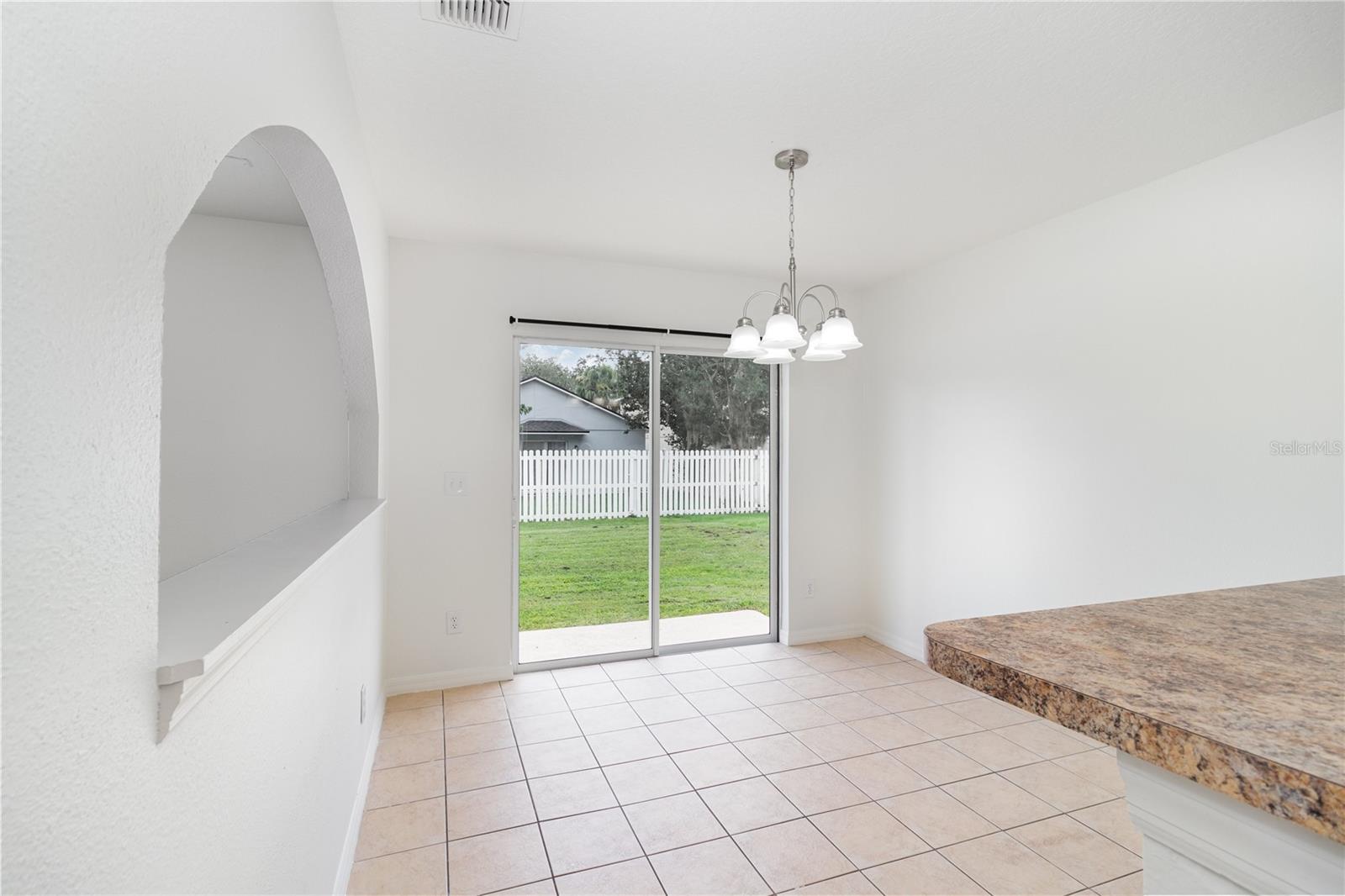Image 6 of 15 For 1712 Portcastle Circle