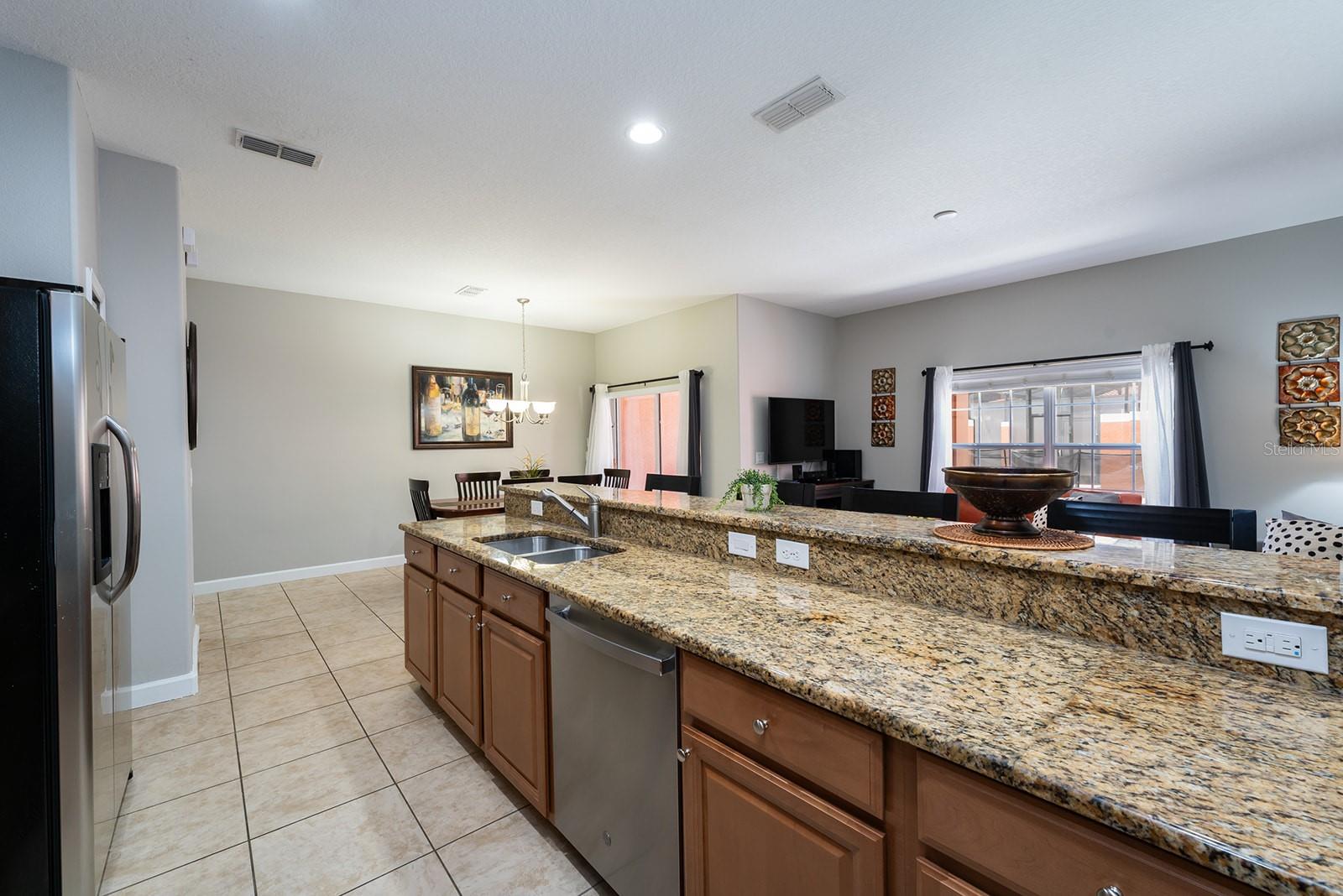 Image 11 of 25 For 8957 Cat Palm Road