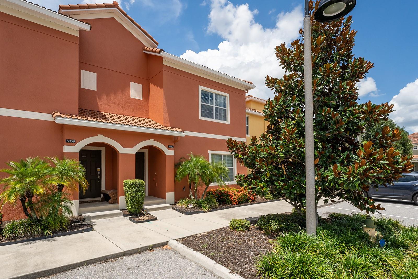 Image 2 of 25 For 8957 Cat Palm Road