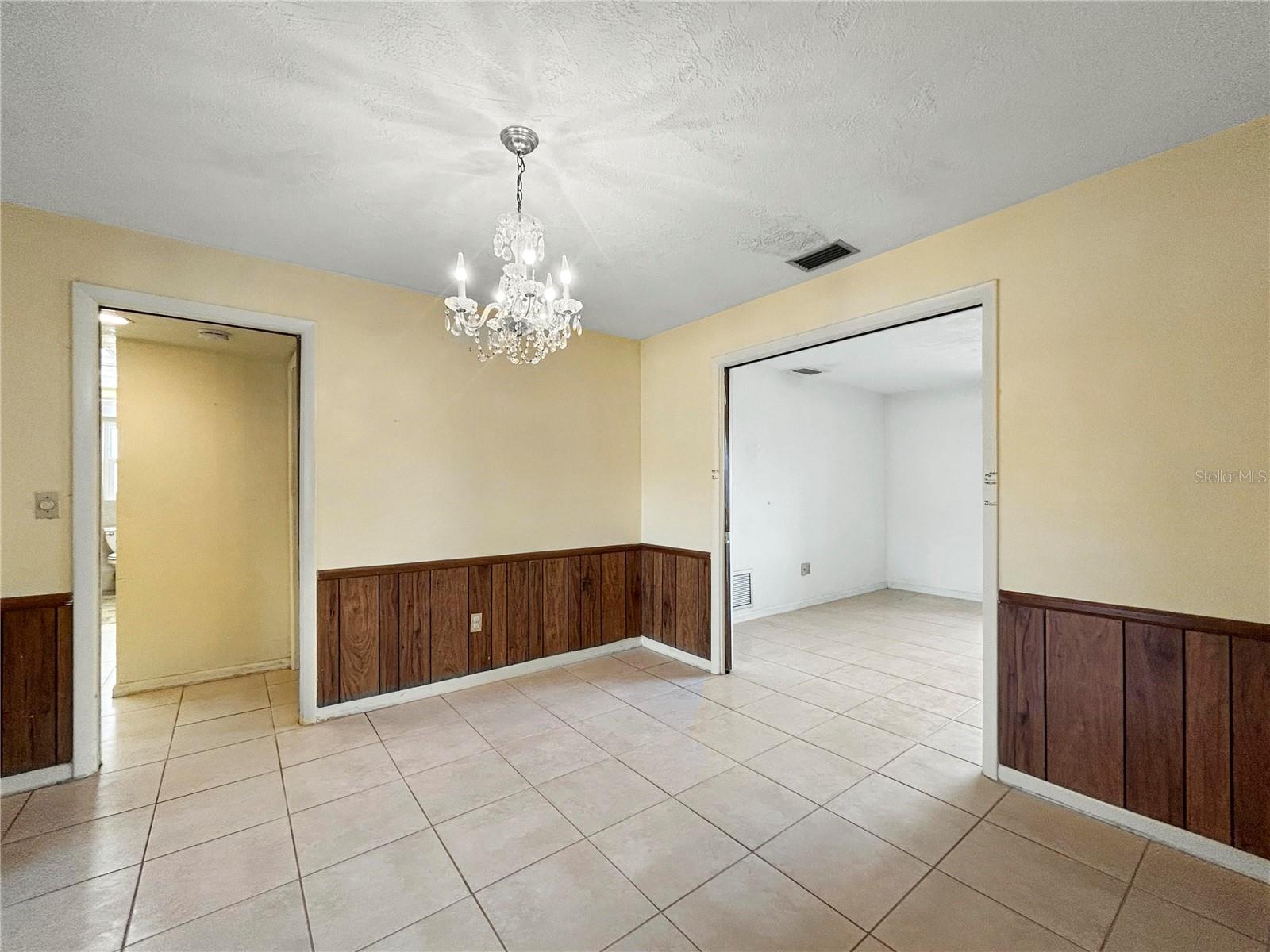 Image 14 of 22 For 12446 88th Avenue