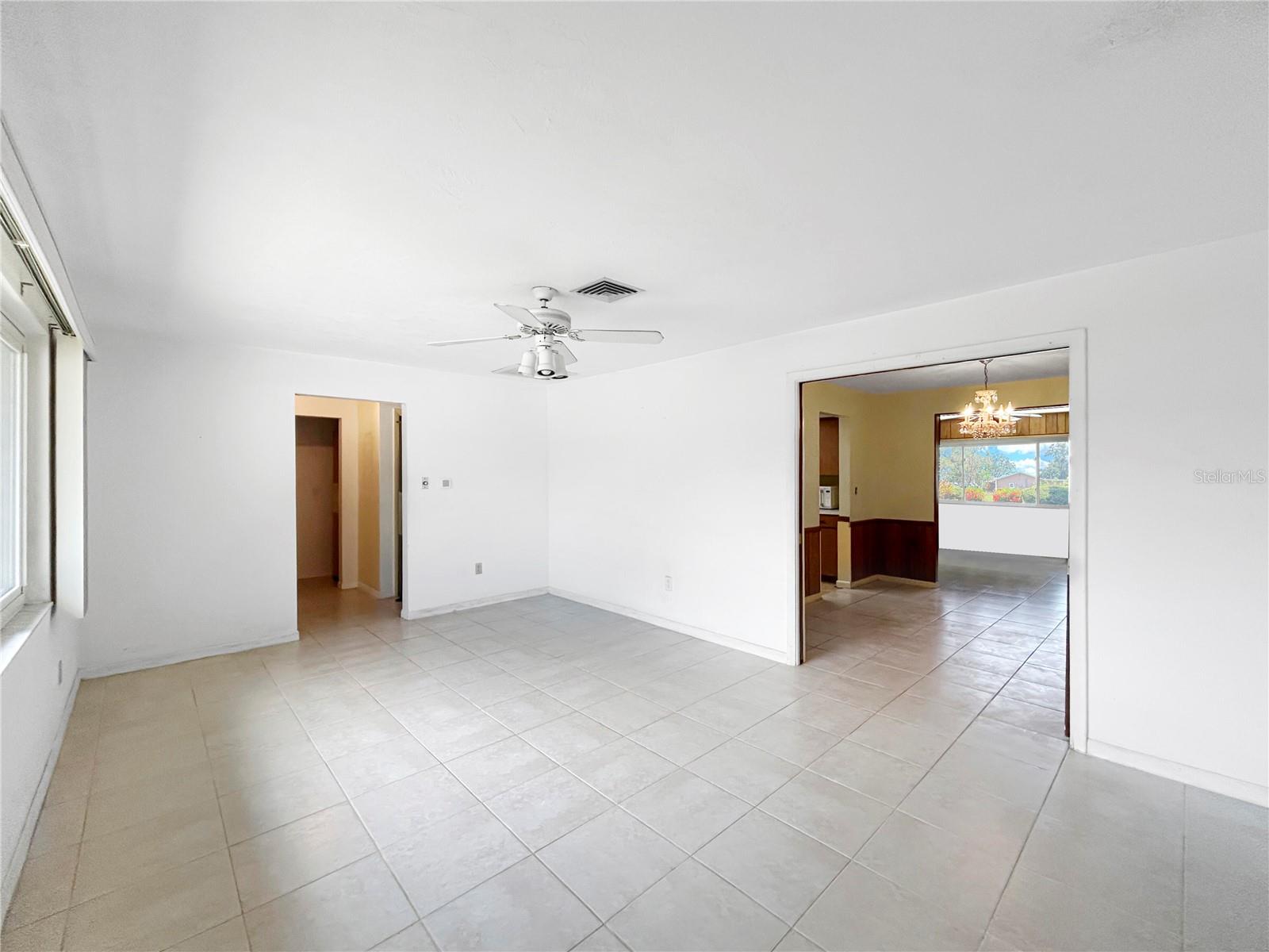 Image 15 of 22 For 12446 88th Avenue