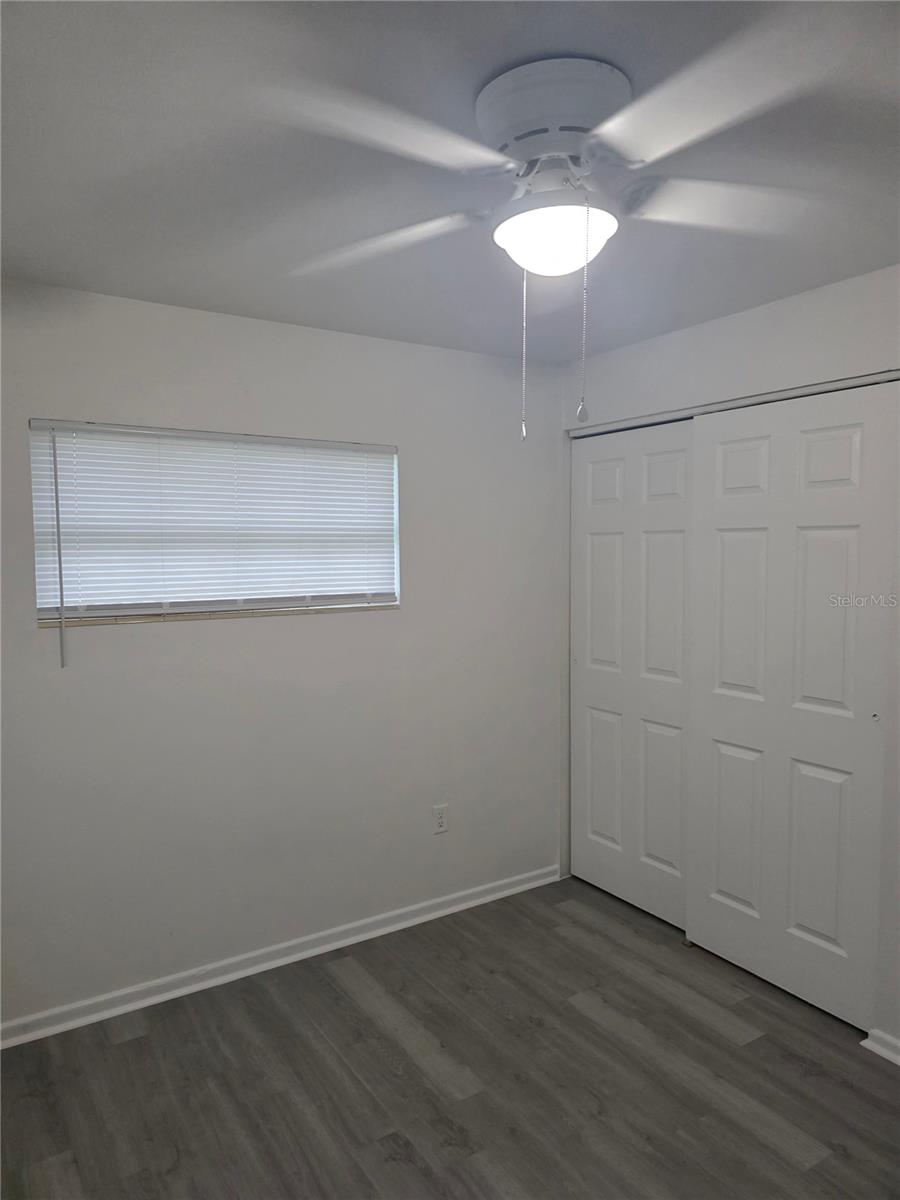 Image 11 of 13 For 3312 Paris Place