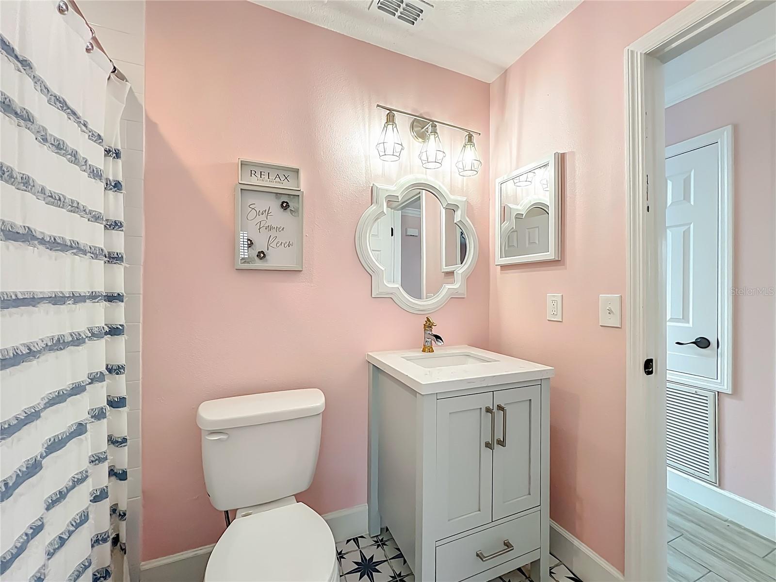 Image 49 of 66 For 1681 Walnut Avenue