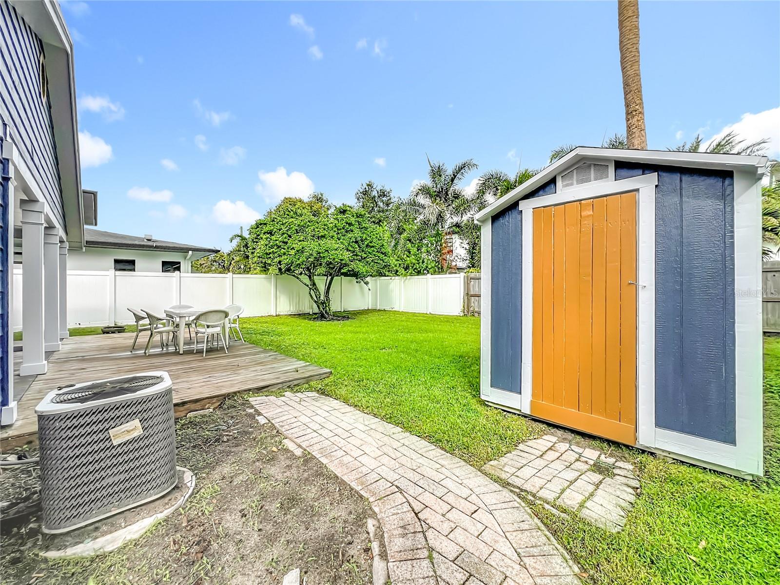 Image 57 of 66 For 1681 Walnut Avenue