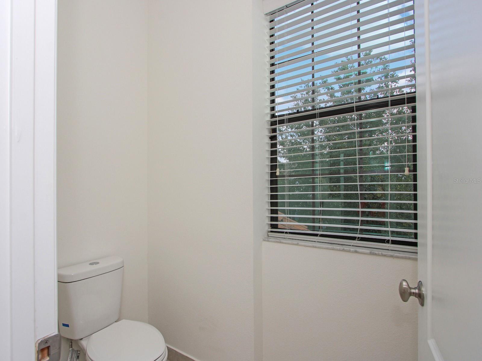 Image 30 of 58 For 10070 Eagle Creek Center Boulevard