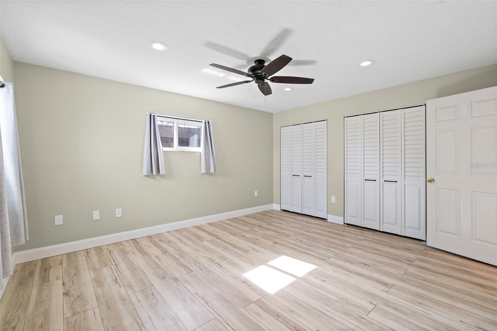 Image 11 of 50 For 6839 Ackerman Avenue