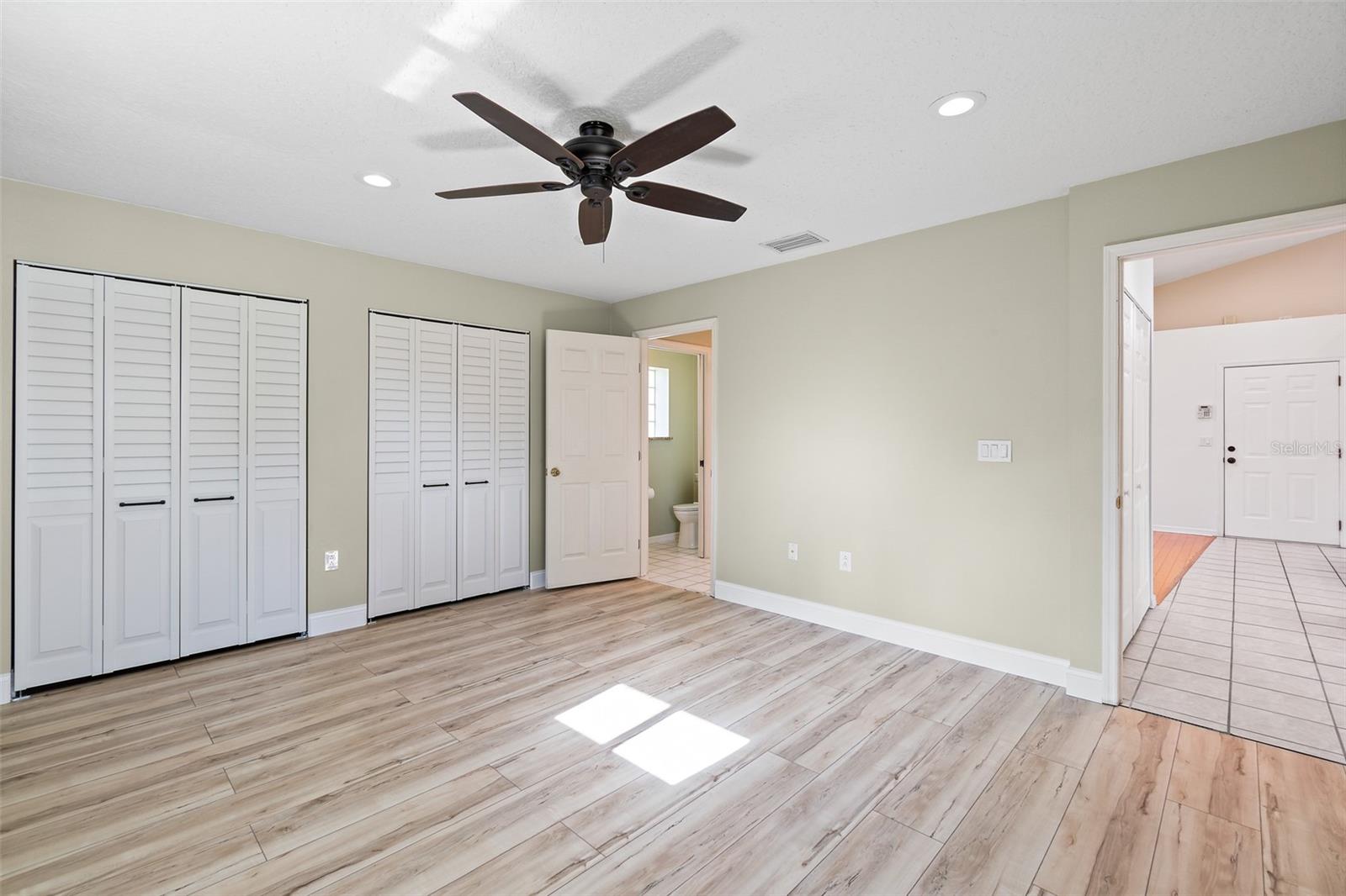 Image 15 of 50 For 6839 Ackerman Avenue
