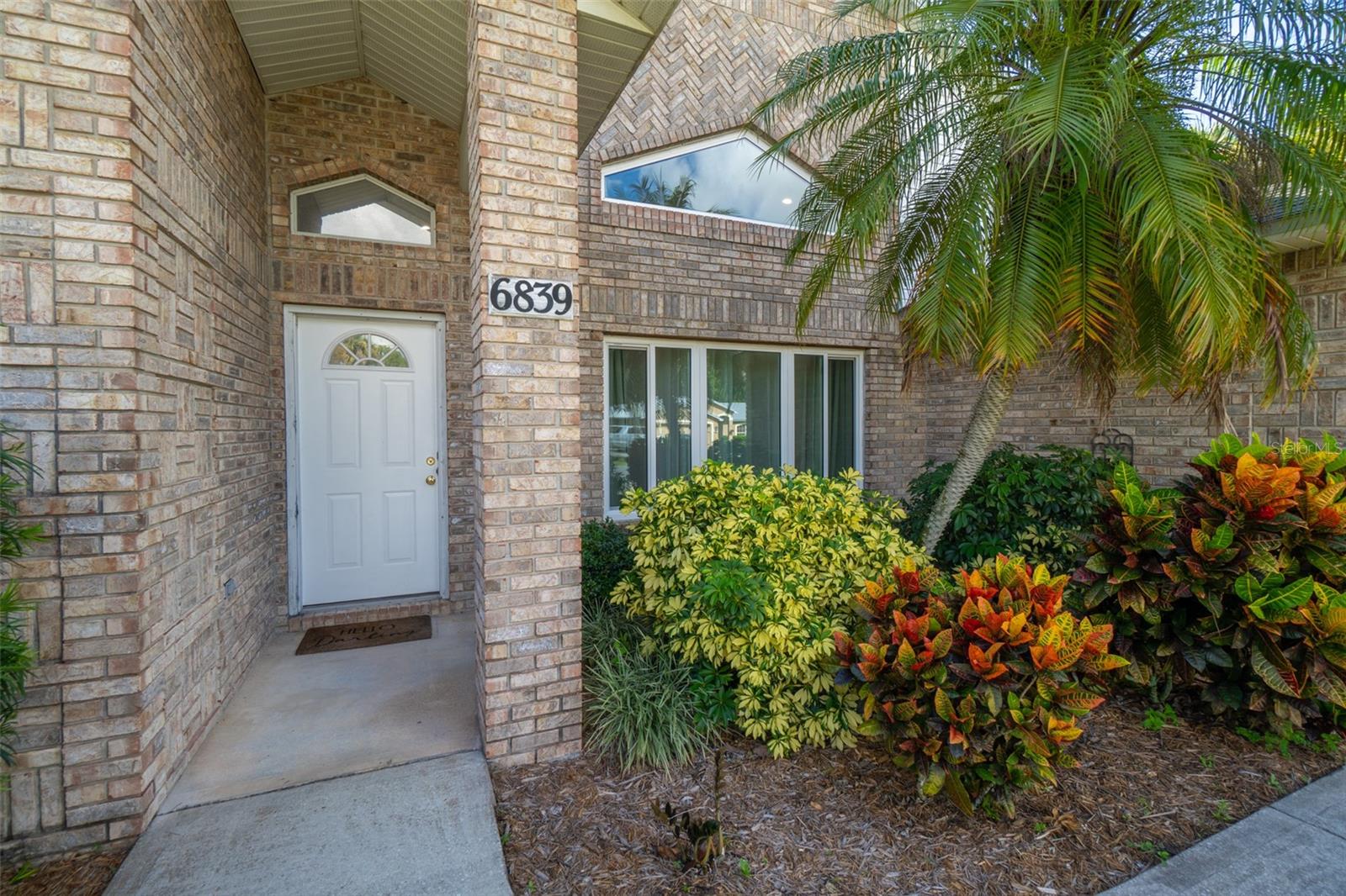 Image 4 of 50 For 6839 Ackerman Avenue