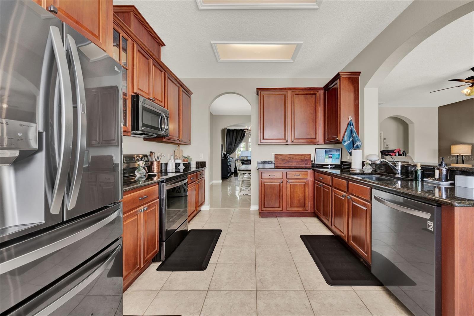 Image 11 of 35 For 417 Bella Vida Boulevard