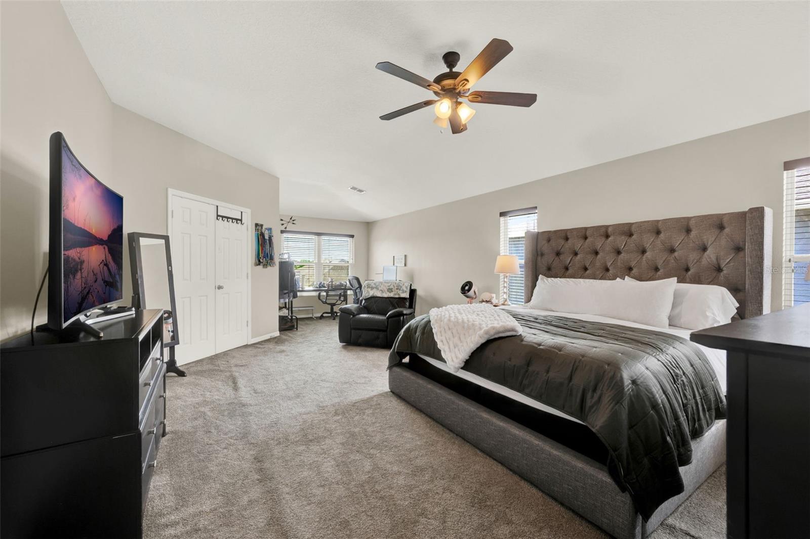 Image 13 of 35 For 417 Bella Vida Boulevard