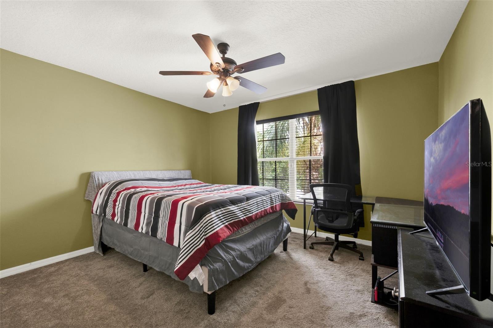 Image 15 of 35 For 417 Bella Vida Boulevard