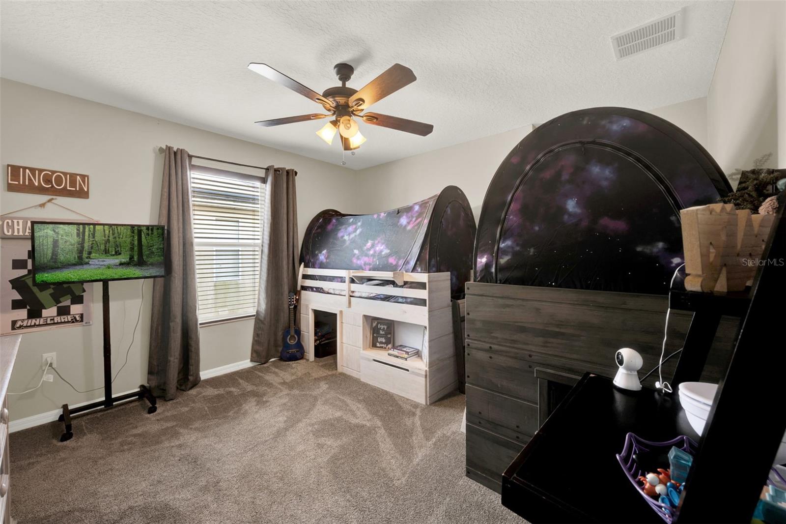 Image 16 of 35 For 417 Bella Vida Boulevard