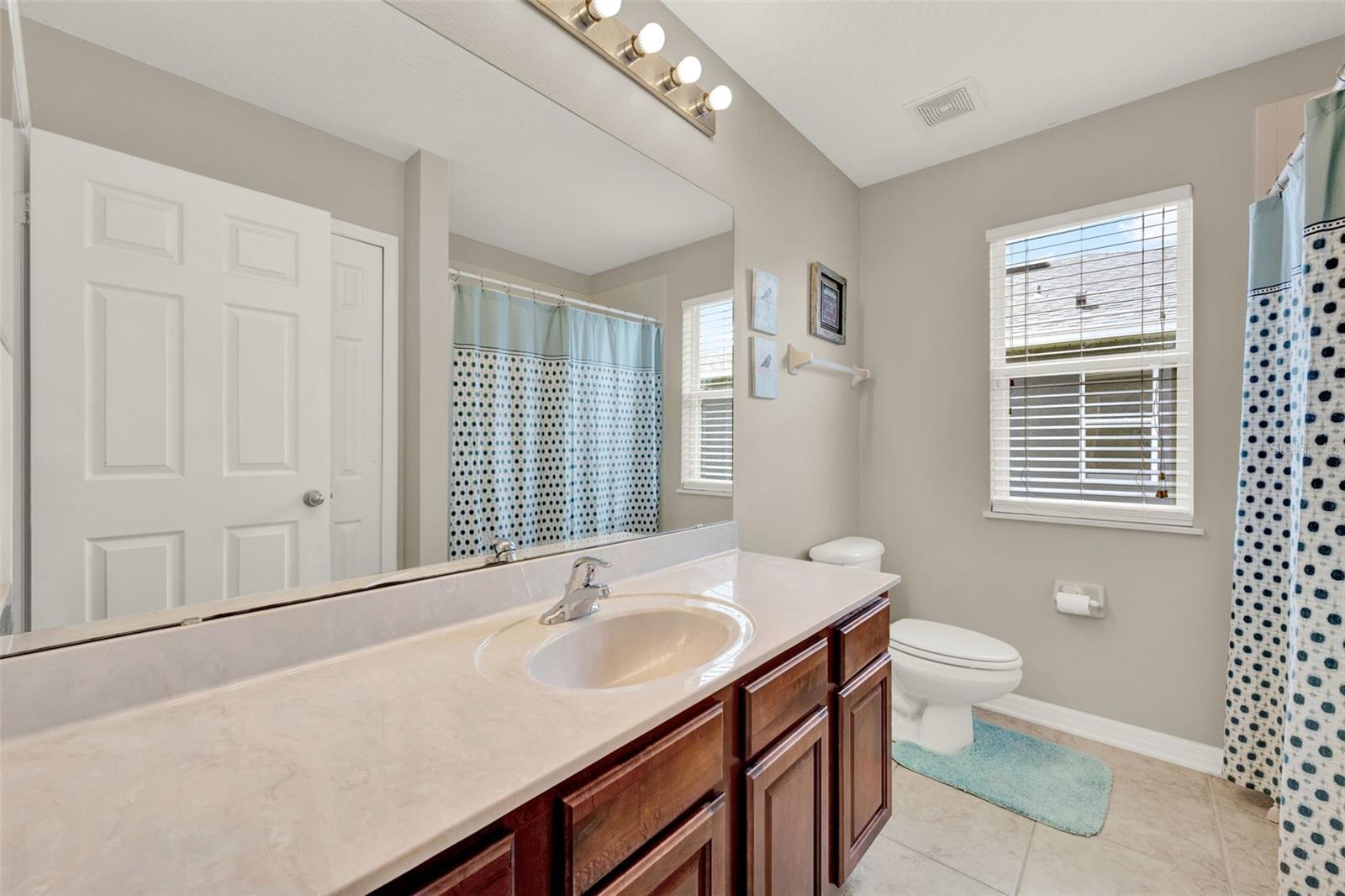 Image 19 of 35 For 417 Bella Vida Boulevard