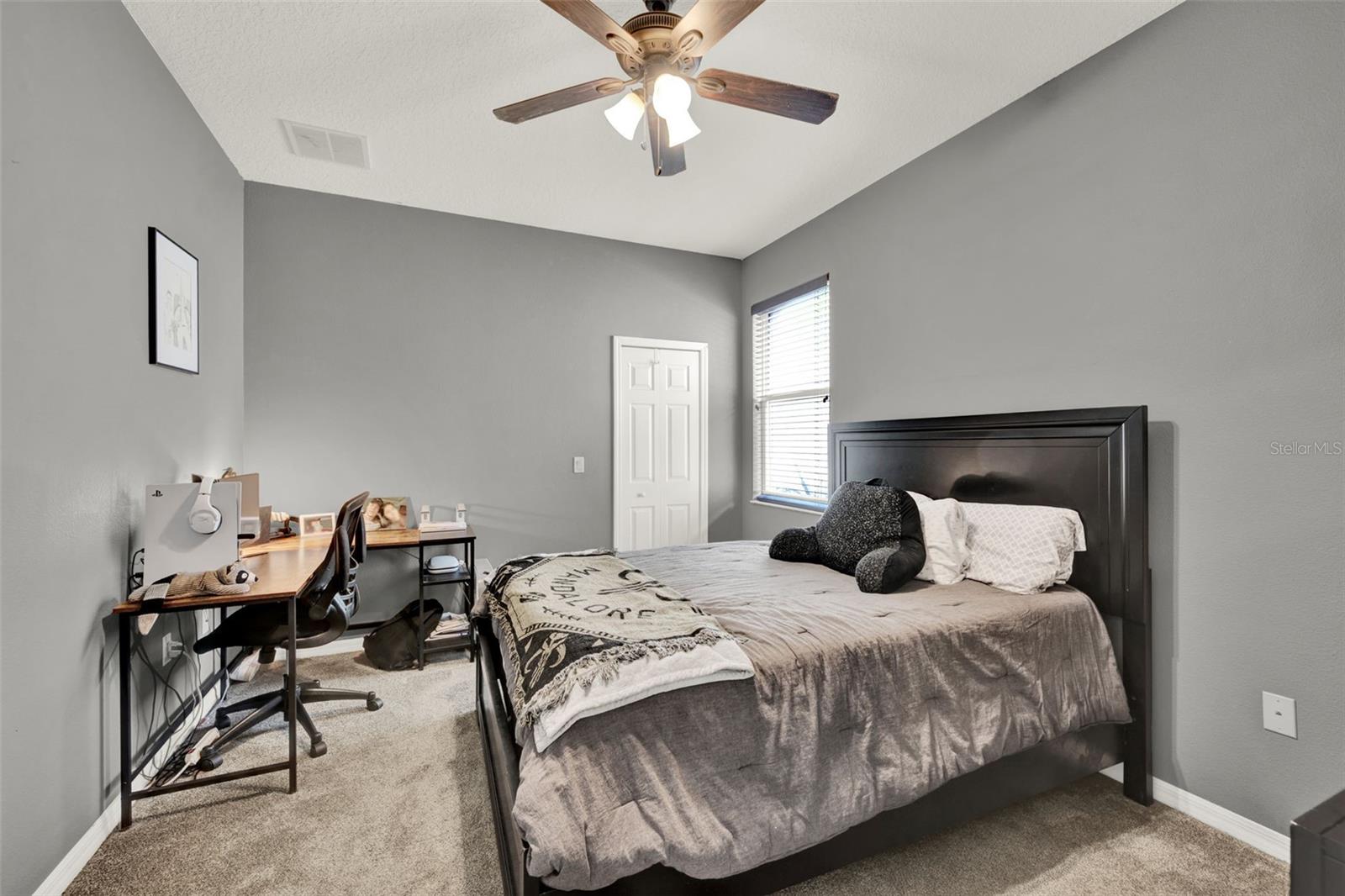 Image 20 of 35 For 417 Bella Vida Boulevard