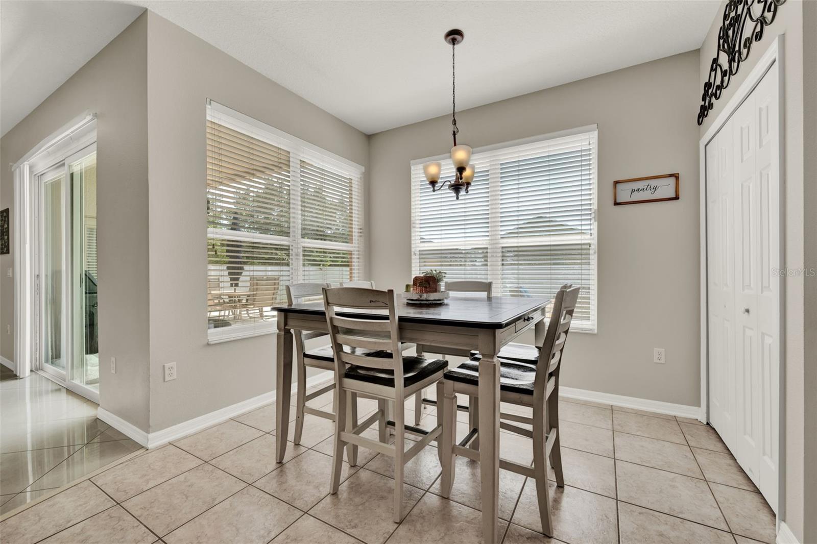 Image 7 of 35 For 417 Bella Vida Boulevard