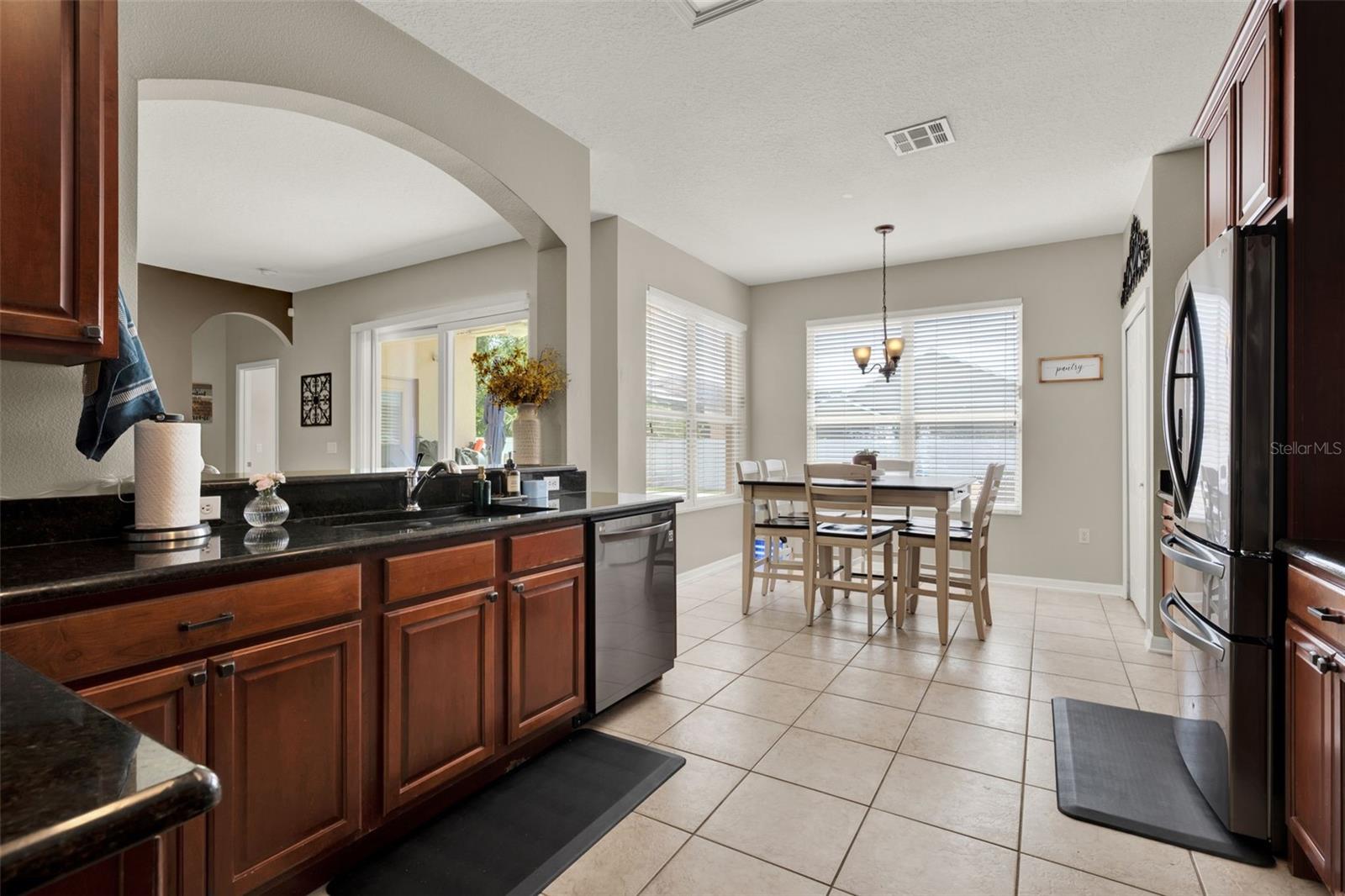 Image 9 of 35 For 417 Bella Vida Boulevard