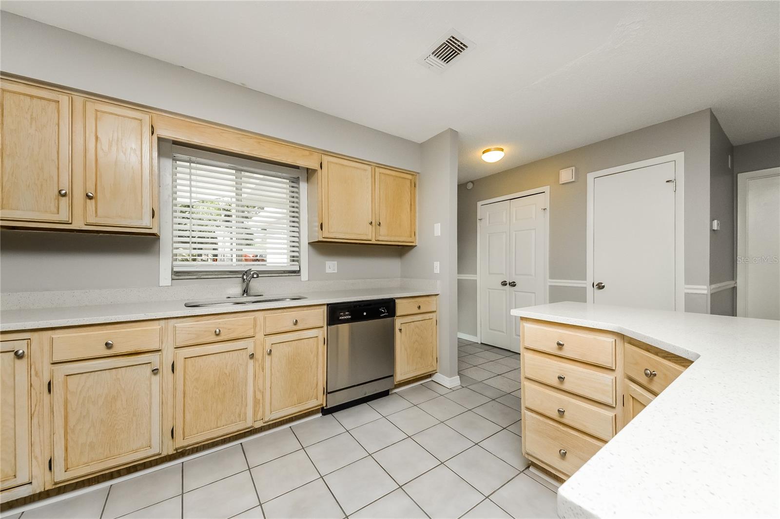 Image 7 of 16 For 1224 Russell Drive