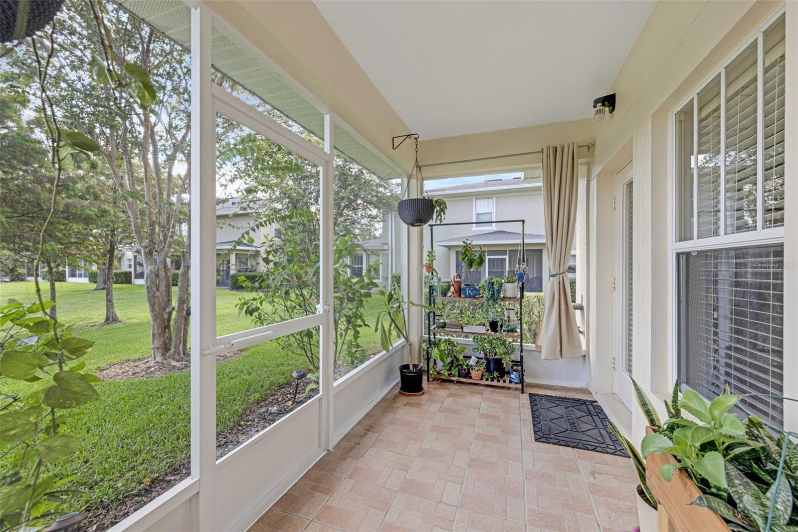 Image 10 of 40 For 9823 Tivoli Villa Drive