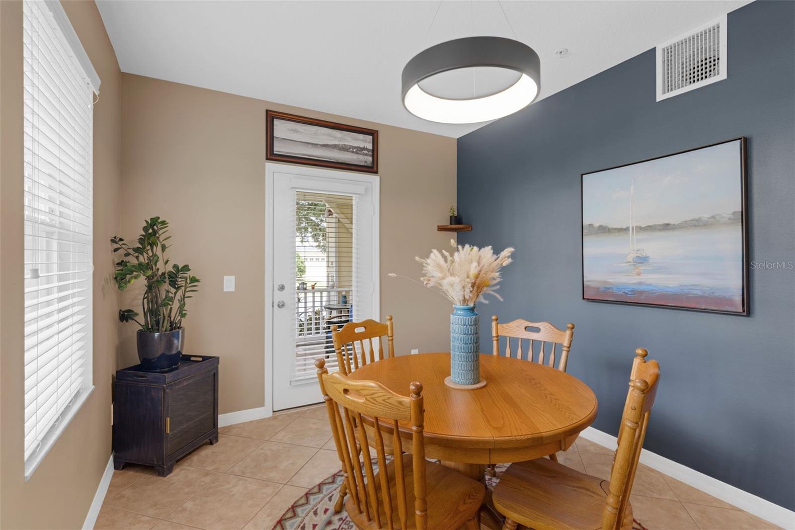 Image 21 of 40 For 9823 Tivoli Villa Drive