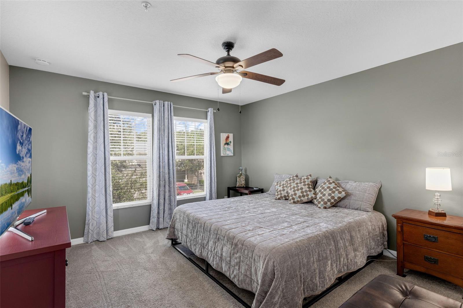 Image 34 of 40 For 9823 Tivoli Villa Drive
