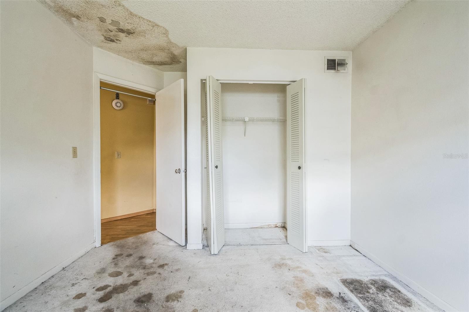 Image 20 of 20 For 2536 Woodgate Boulevard 201