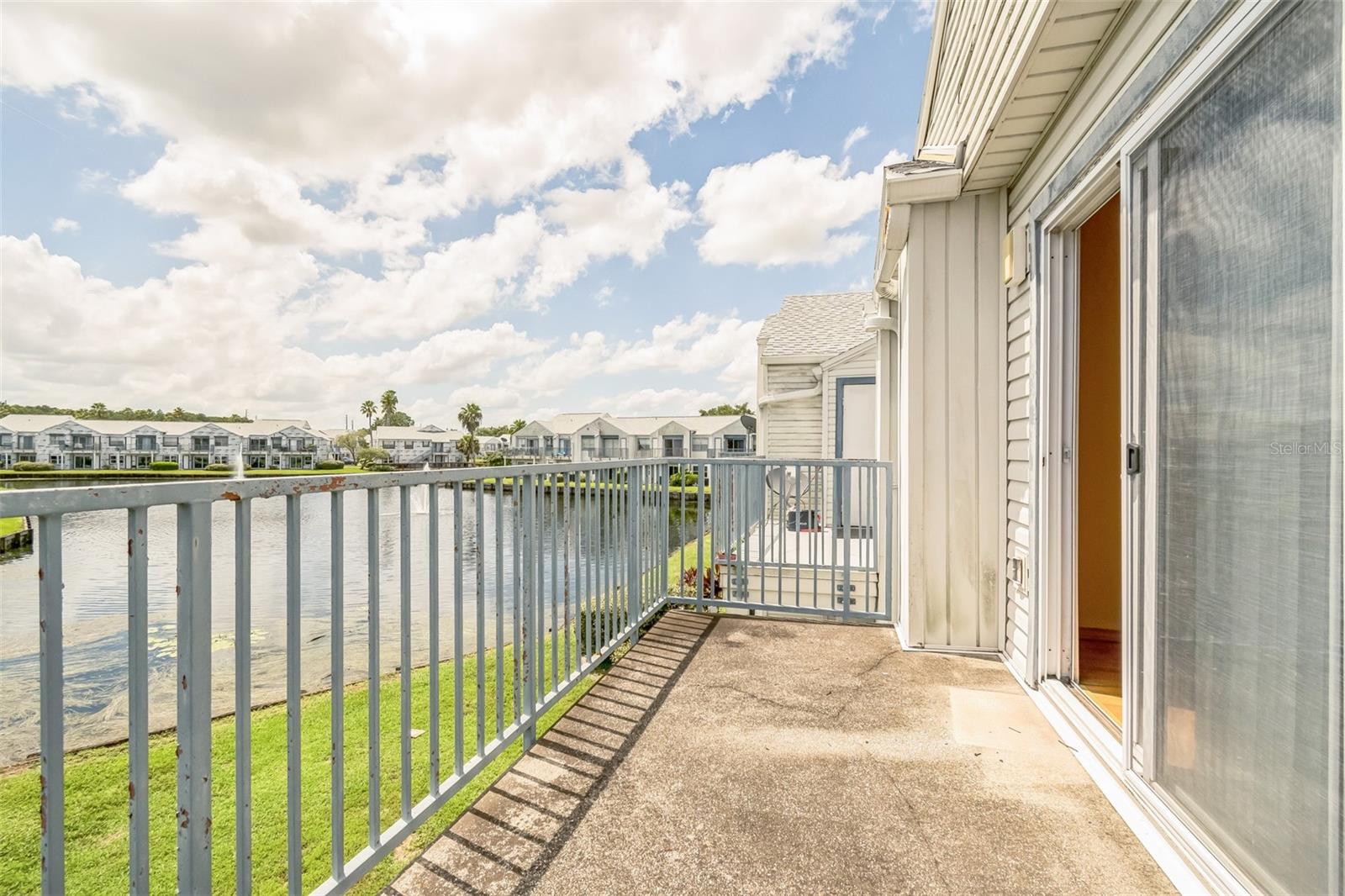 Image 3 of 20 For 2536 Woodgate Boulevard 201