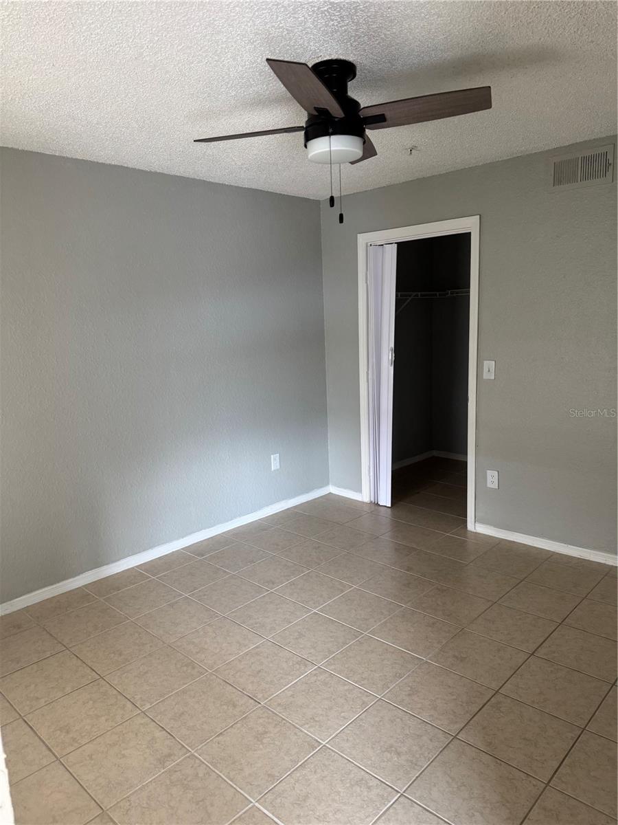Image 5 of 10 For 2216 Grand Cayman Court 1432