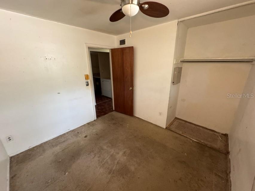 Image 13 of 19 For 4749 Vargas Street