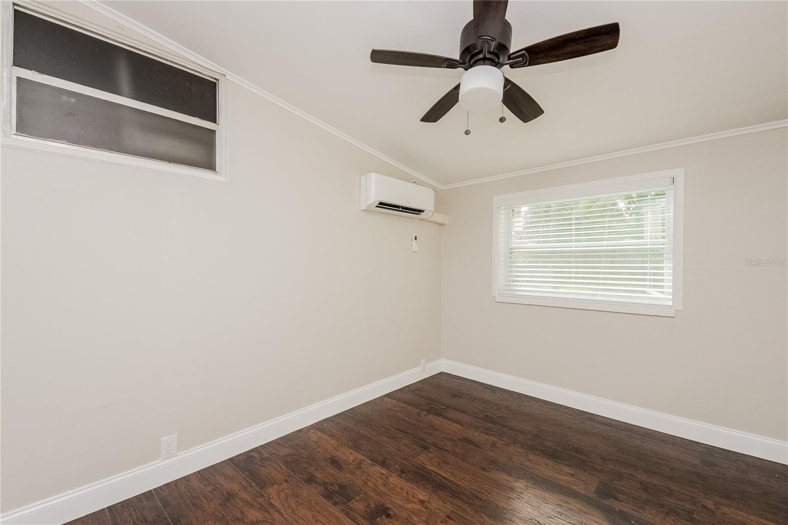 Image 10 of 16 For 214 Poinciana Circle