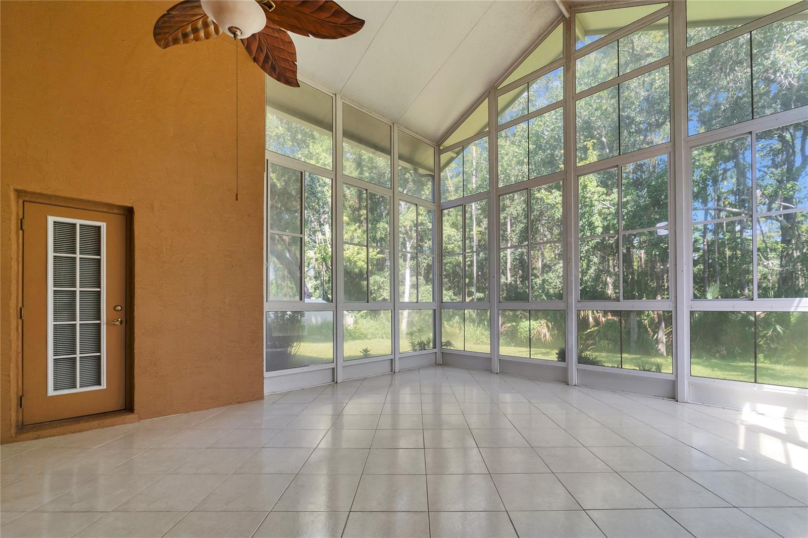 Image 24 of 32 For 27045 Silverleaf Way