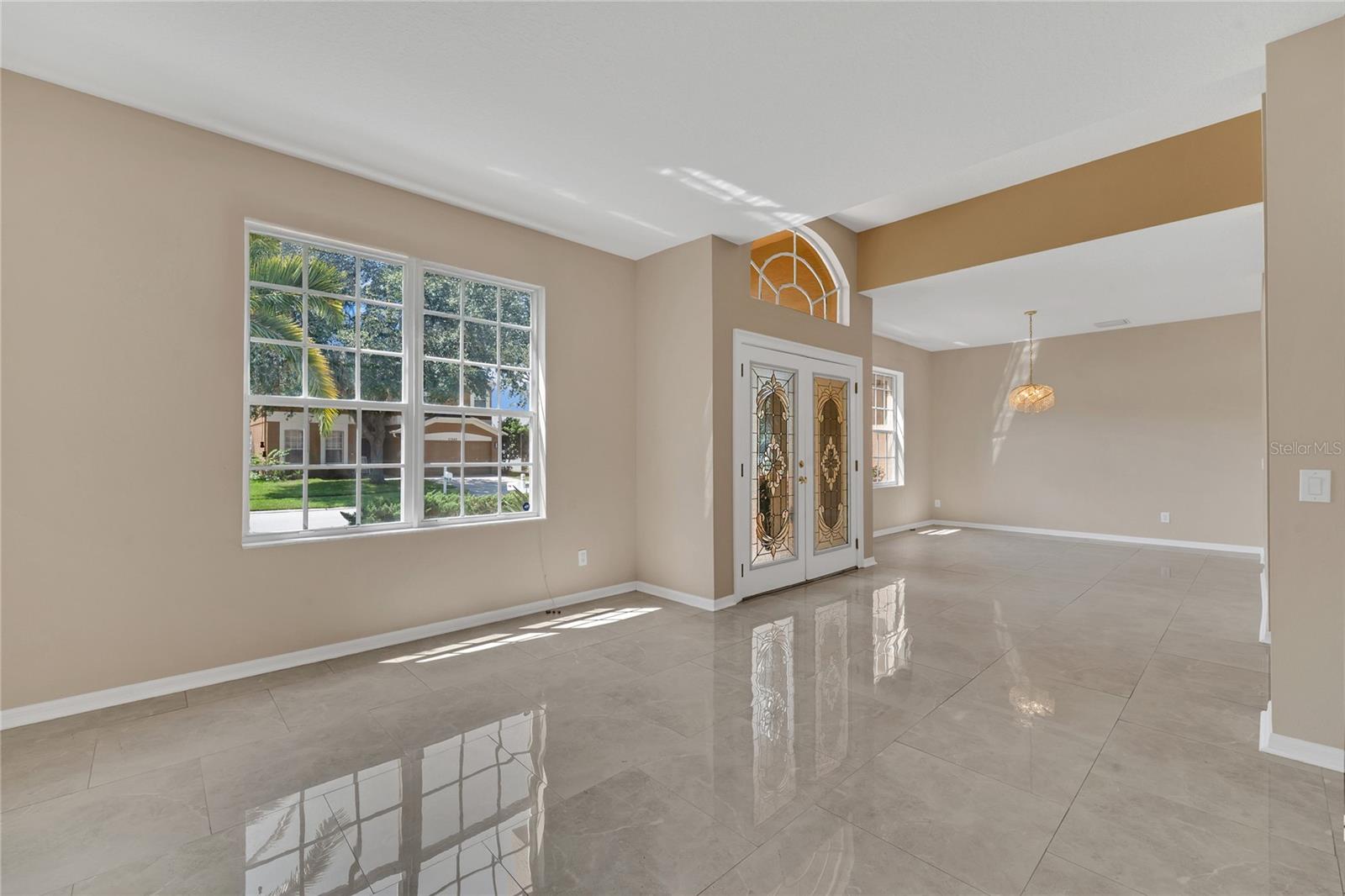 Image 4 of 32 For 27045 Silverleaf Way