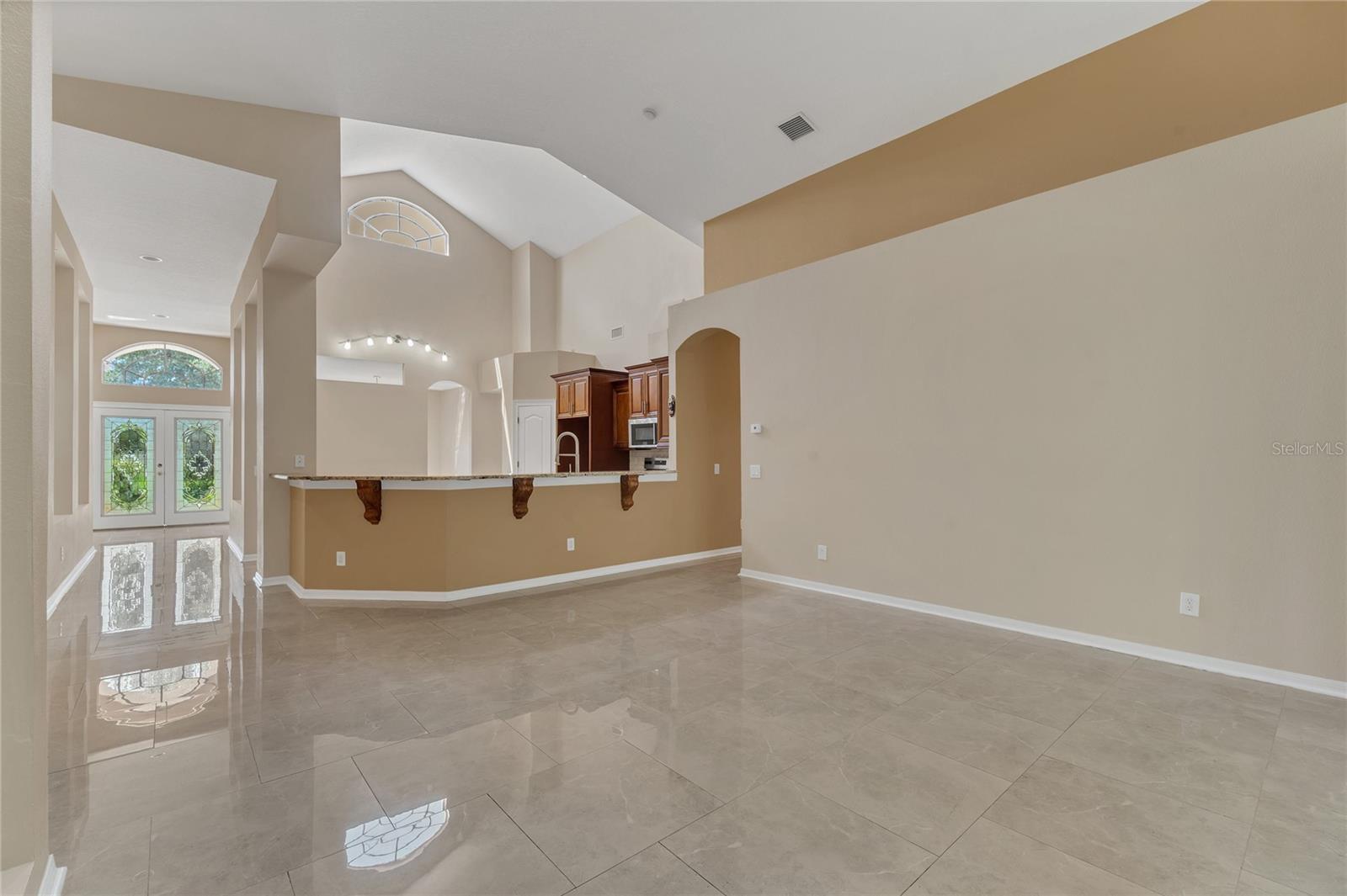Image 5 of 32 For 27045 Silverleaf Way