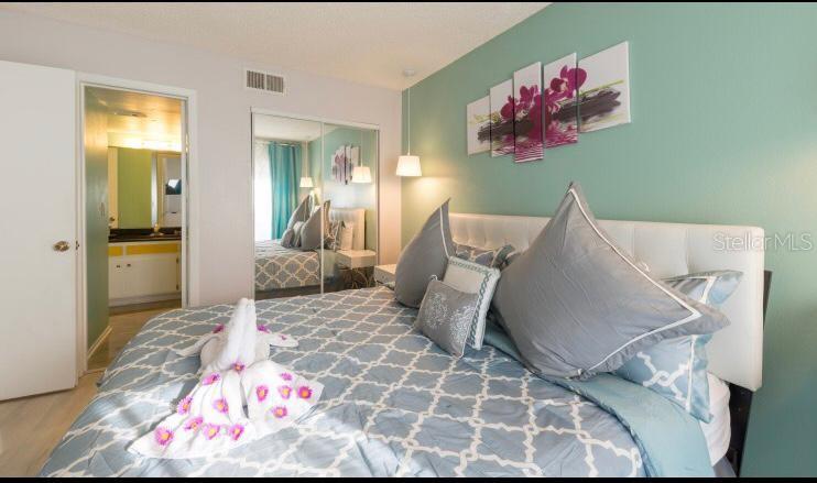 Image 10 of 13 For 6337 Parc Corniche Drive 2107
