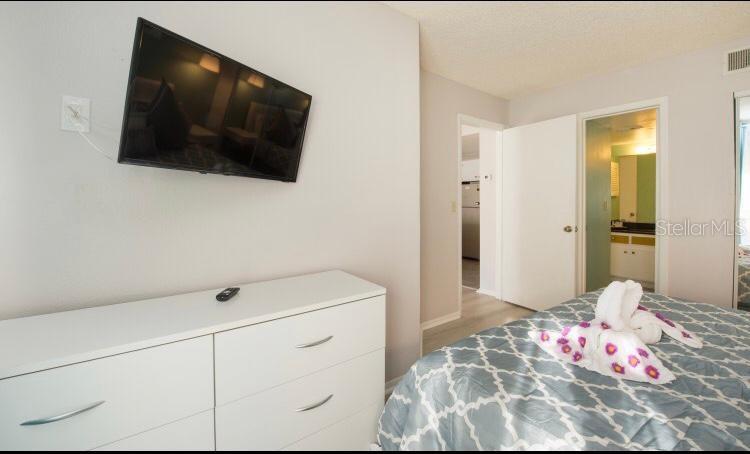 Image 11 of 13 For 6337 Parc Corniche Drive 2107