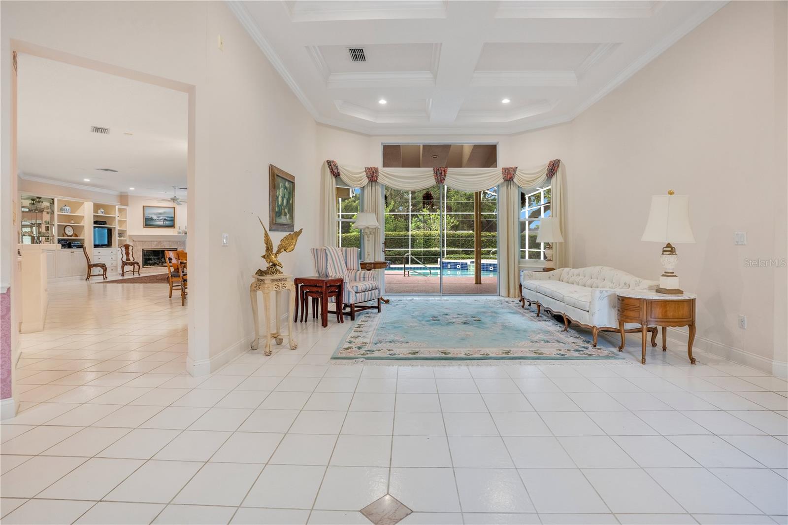 Image 6 of 62 For 1833 Lake Grove Lane