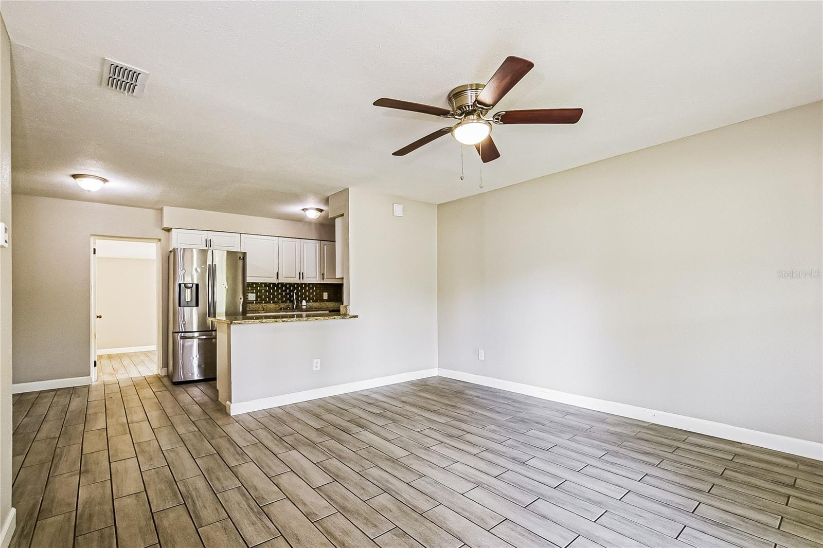 Image 4 of 16 For 321 Fort Collins Court