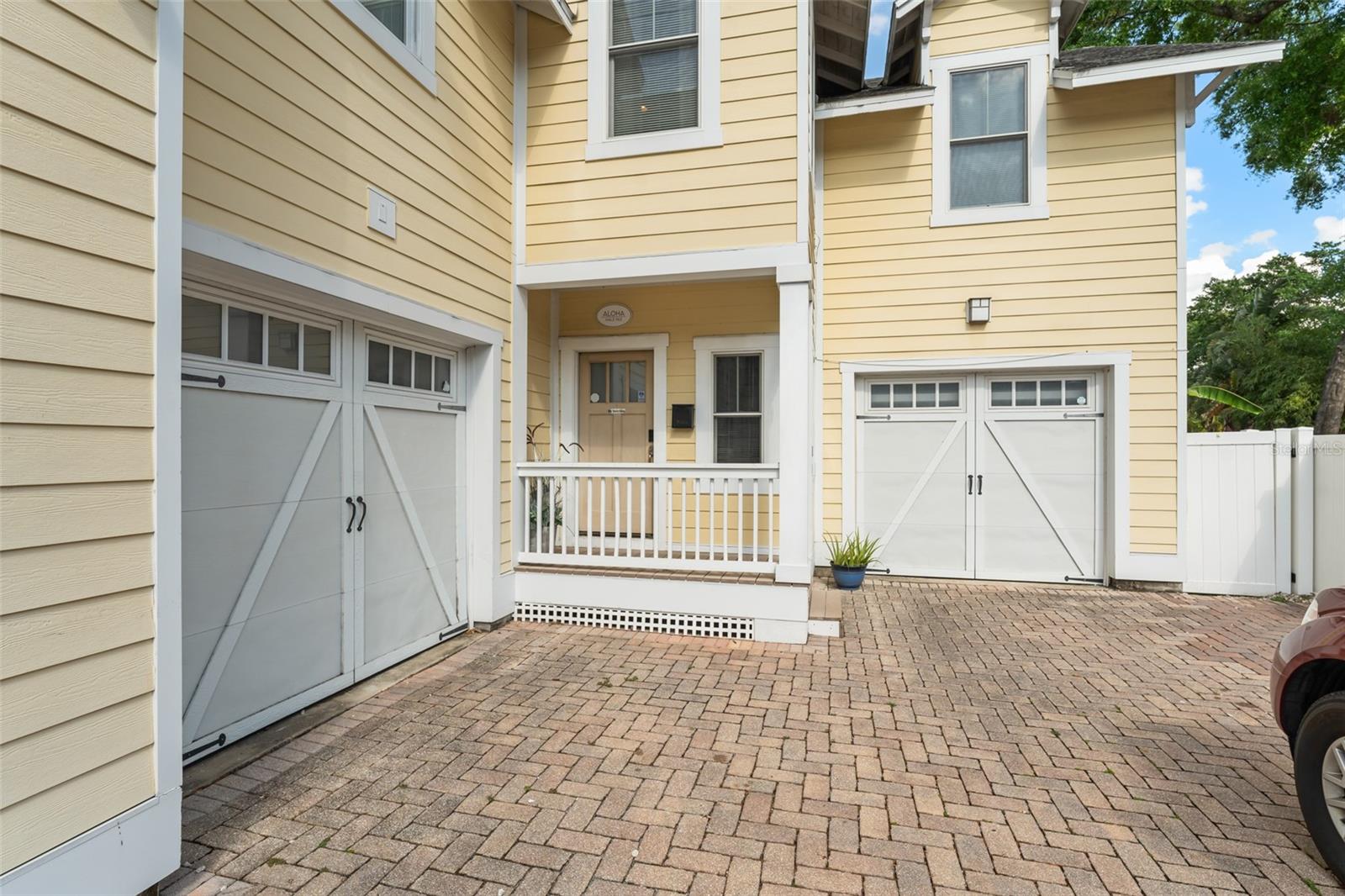 Image 2 of 8 For 2223 Amherst Avenue B