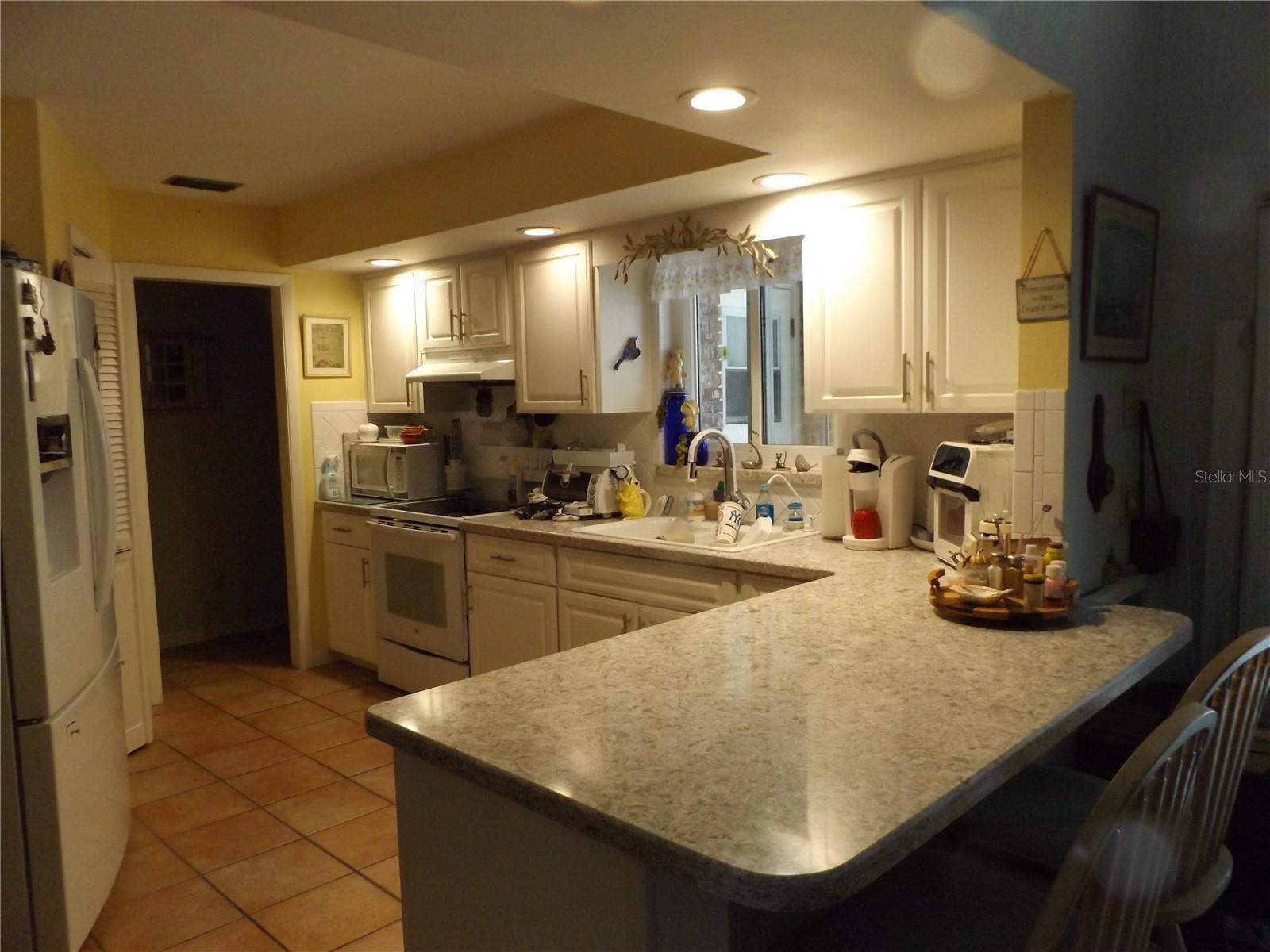 Image 4 of 4 For 105 Country Club Lane